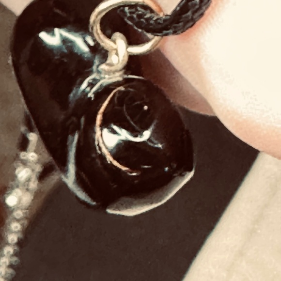 2/$20 Black Heart Pendant w/Gold Tone Bail Small in Size Small Scratch - Picture 10 of 13